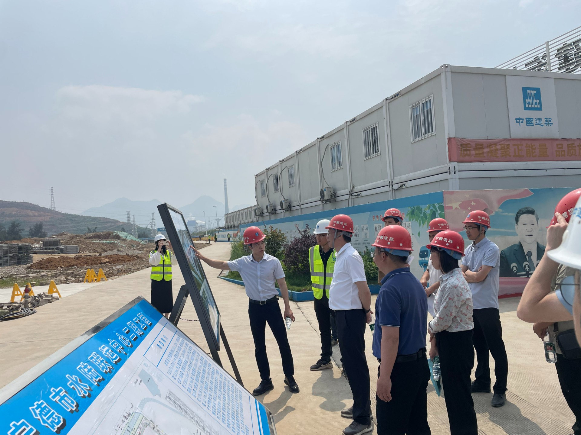 2024-5-9市交投集團領導深入市交投物流集團重點項目現(xiàn)場調(diào)研指導工作，姜軒緯拍攝1.jpg
